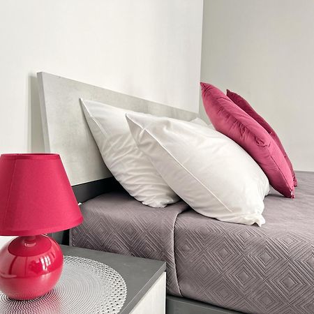 Marina Apartments Msida Bagian luar foto