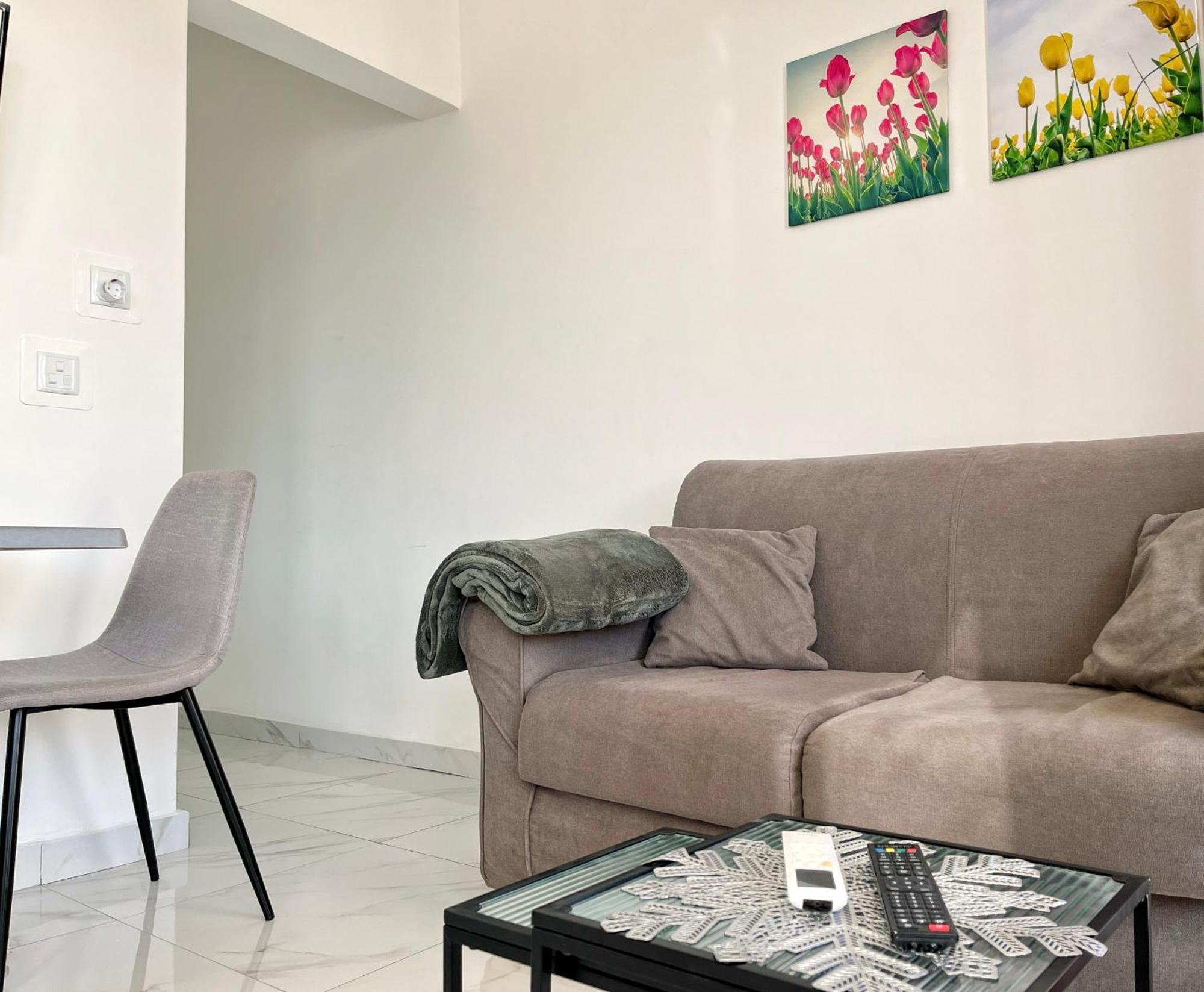 Marina Apartments Msida Bagian luar foto
