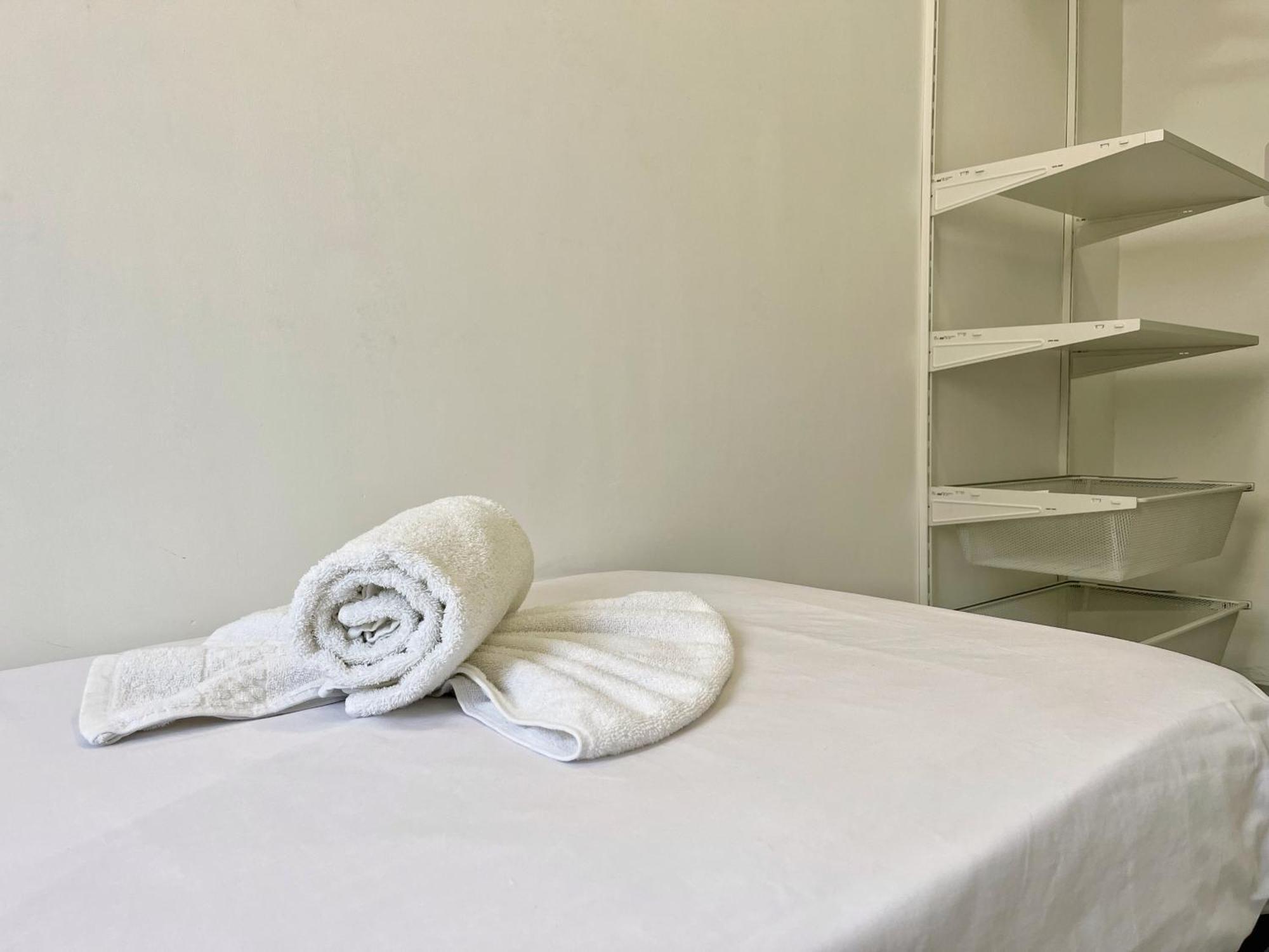 Marina Apartments Msida Bagian luar foto